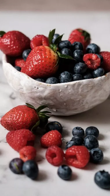 Berries Abdominal Obesity
