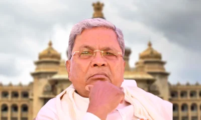 CM Siddaramaiah infront of vidhanasoudha