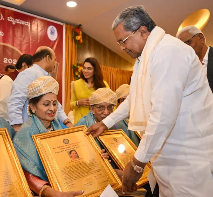 CM Siddaramaiah in all india sharana sahitya parishat programme