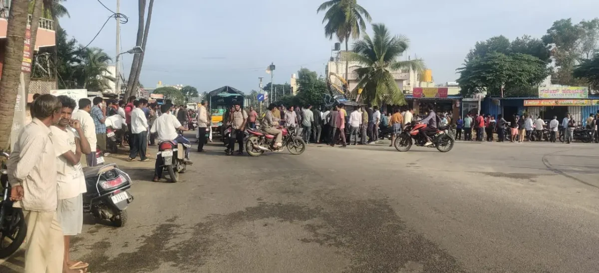 Accident near Gouribidanuru