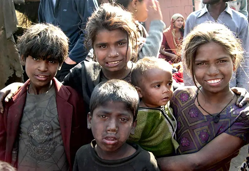 Childrens from Poor family