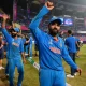 Rohit Sharma acknowledges the fans