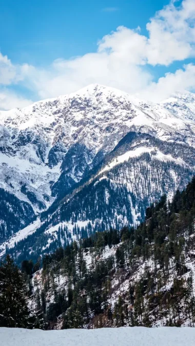 Manali Himachal Pradesh Winter Honeymoon Destinations