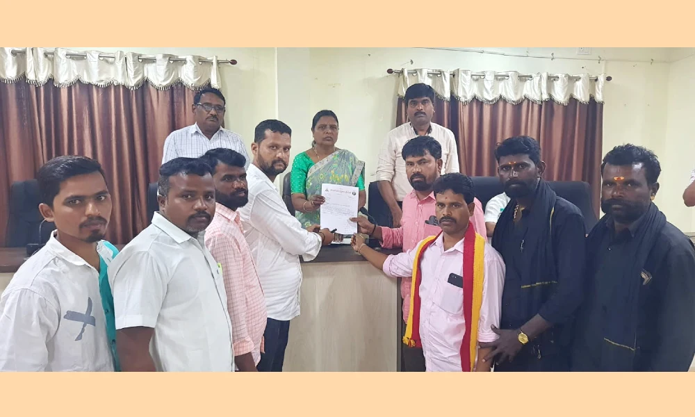 Vijayanagara News Memorandum for Onake Obavva Jayanti celebration in Gudekote