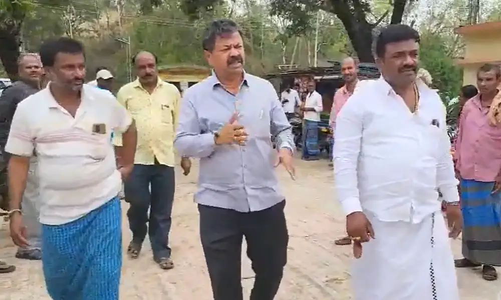 MP Renukacharya visits home of man who died after monkey attack