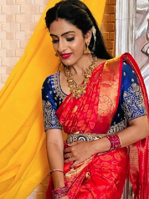 Nandini murthy In red saree
