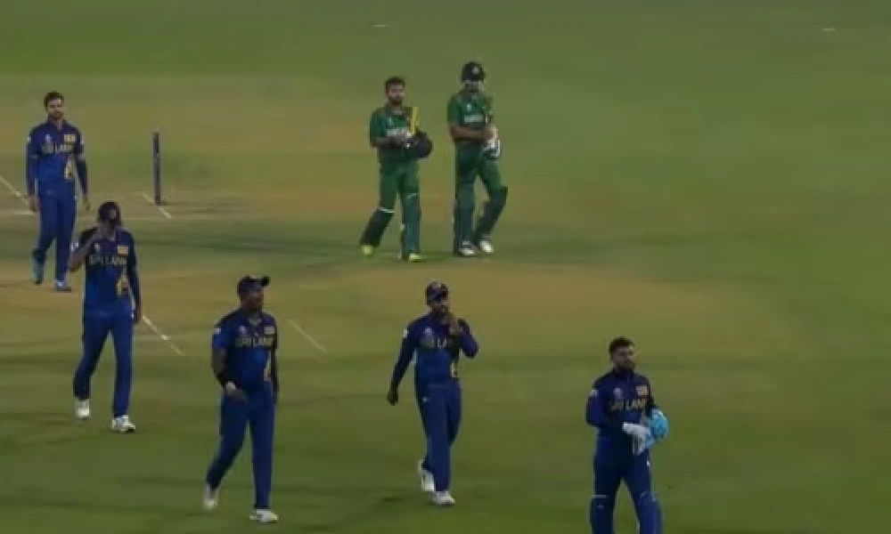 refuse to shake hands with Bangladesh players
