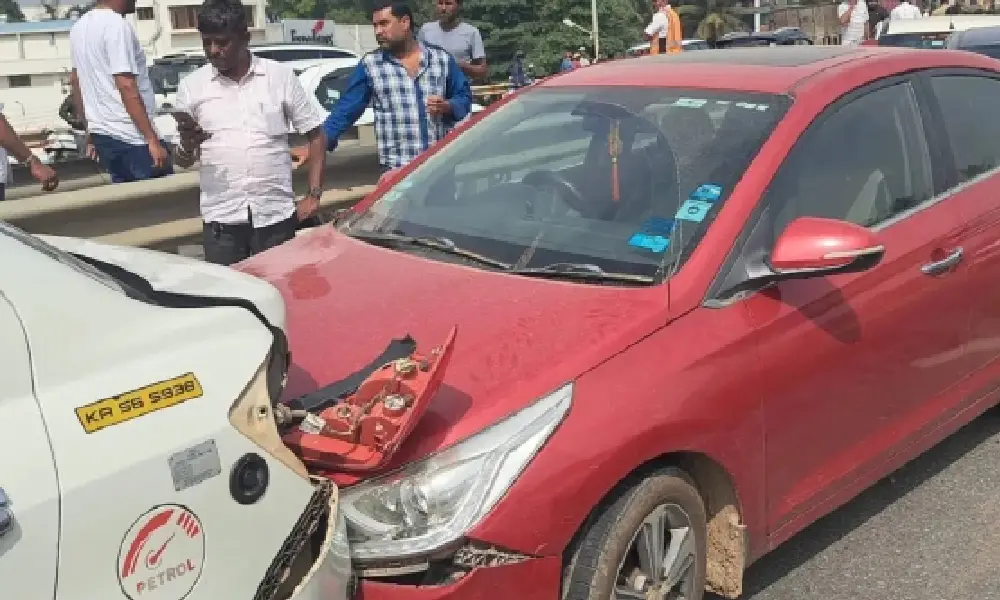 Car accident at Chikkajala