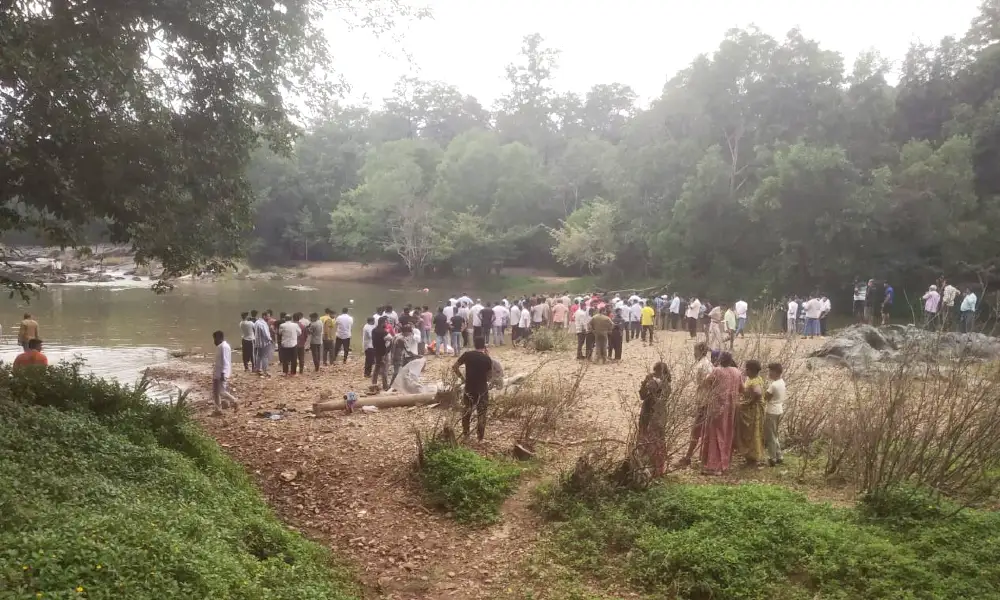 Five members drowned in Shalmala river at sirsi