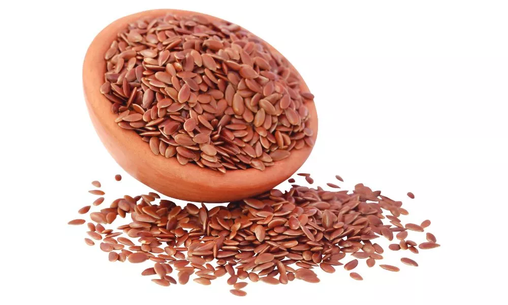 Flax Seeds with Pottery