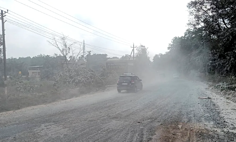 Hubli-Sirsi National Highway completely damaged