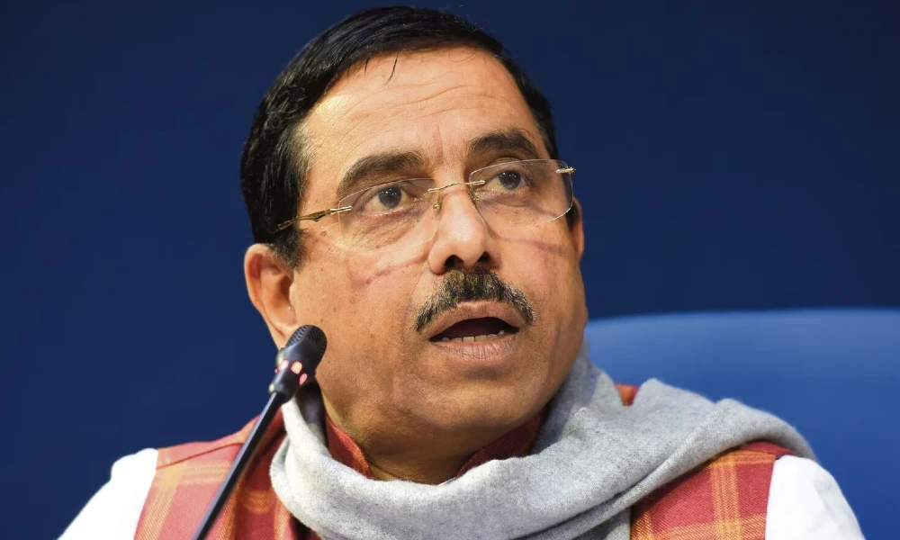 Action to release interim crop insurance for groundnut soybean growers says Minister Pralhad Joshi