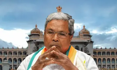 CM Siddaramaiah infront of vidhanasouda