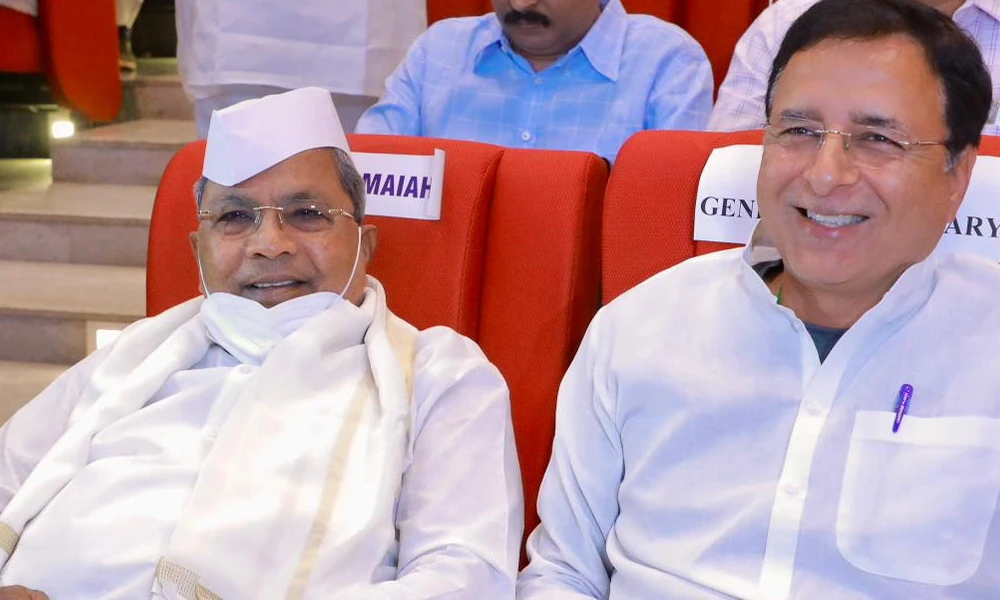 CM Siddaramaiah and Randeep Surjewala and CM announces Formation of the Implementation Committee for Congress Guarantee Schemes