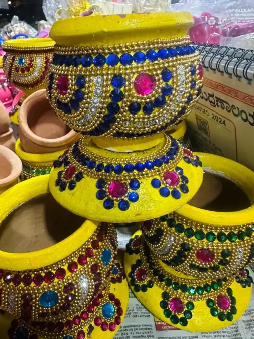 Clay pot-drink for Pongal decoration