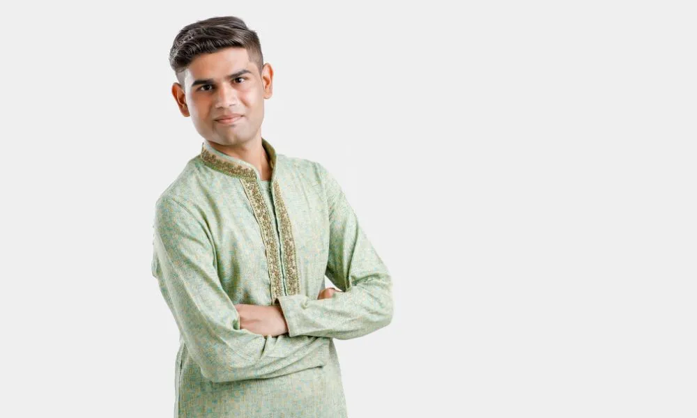 Indian man in ethnic wear