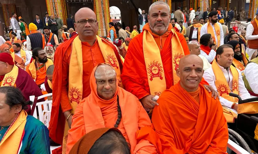 Karnataka seers in Ayodhya