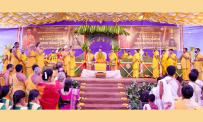 Shri Raghaveshwara Bharathi maha swamiji aashirvachan in Khyapana programme at Ashoke Sri Ramachandrapur Mutt