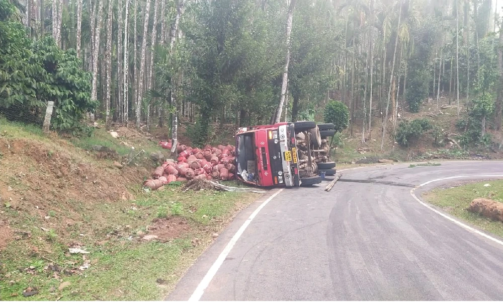 Road Accident Lorry 