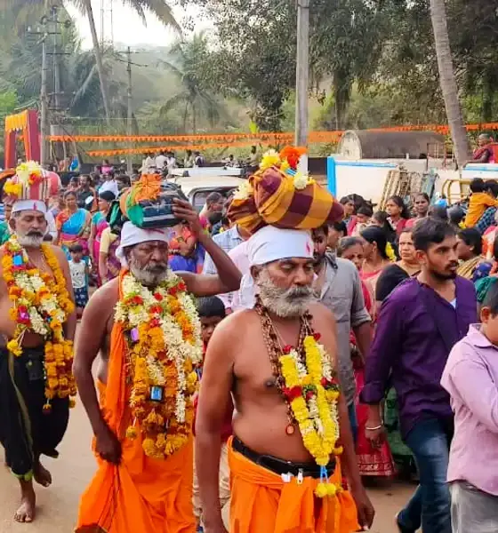 Maha Puja religious programme by Maladharis of Ayyappa Swamy at Chandragutti