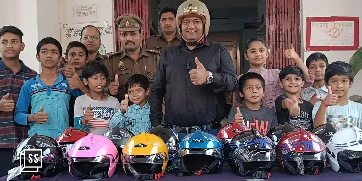 Raja-Marga-Column-Helmet-Man-of-India1