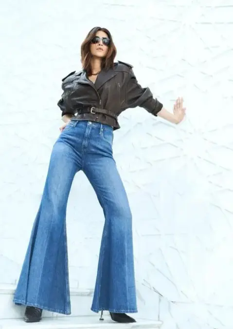 Bell bottom jeans pants styling