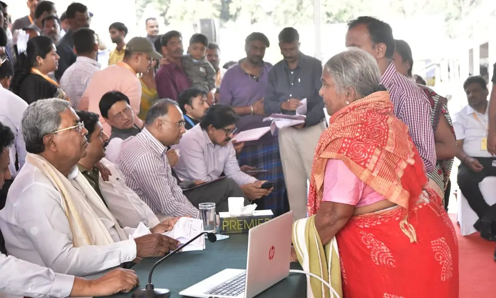 12372 applications received in CM Janaspandana 246 issues resolved on the spot