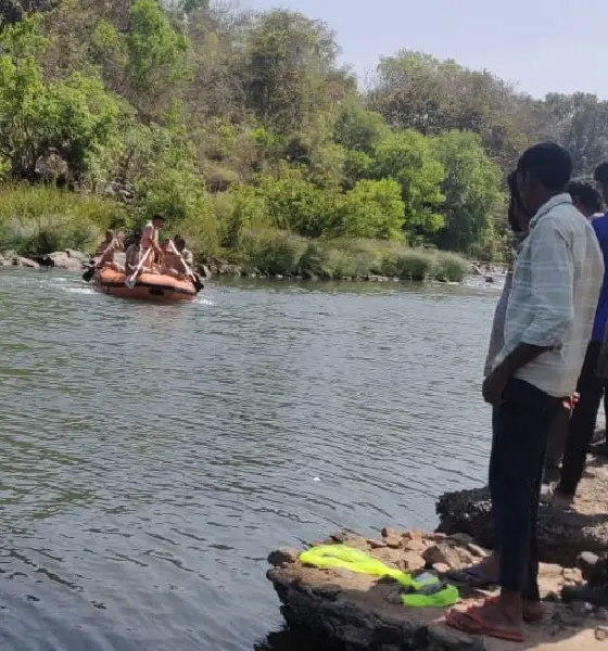 Student falls into Cauvery river unable to swim