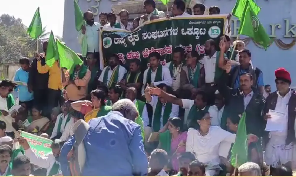 Farmers protest Freedom Park1