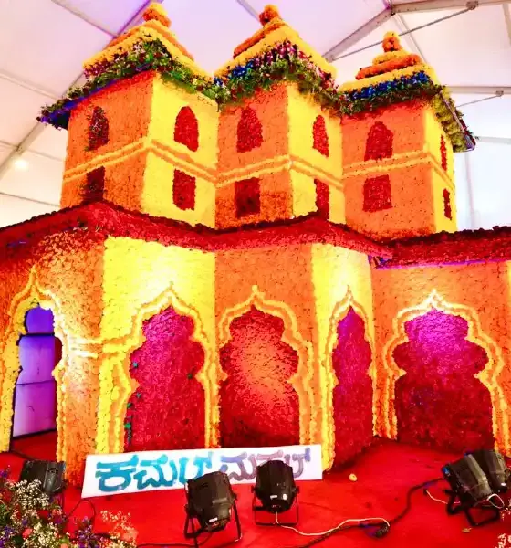 Fruit and flower show attracting everyone at Hampi Utsav