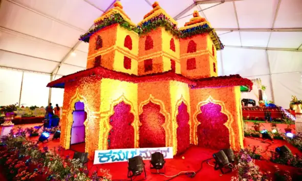 Fruit and flower show attracting everyone at Hampi Utsav