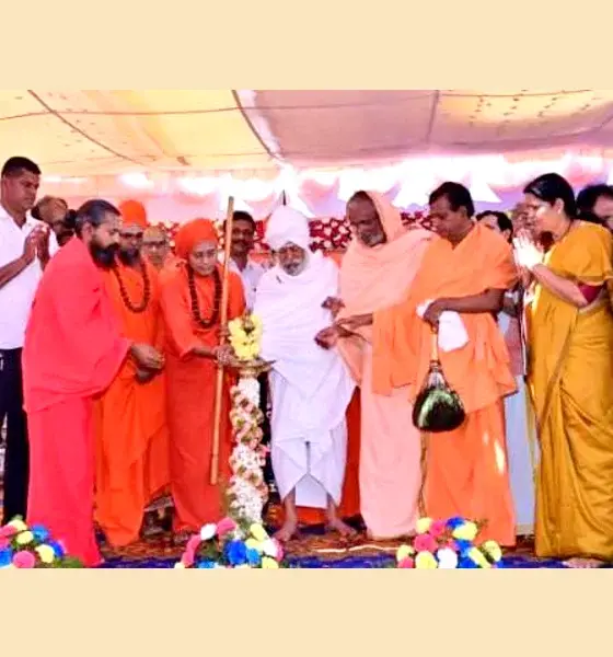 Gurupravesh ceremony of Samadhana Guru kutiera in Soraba