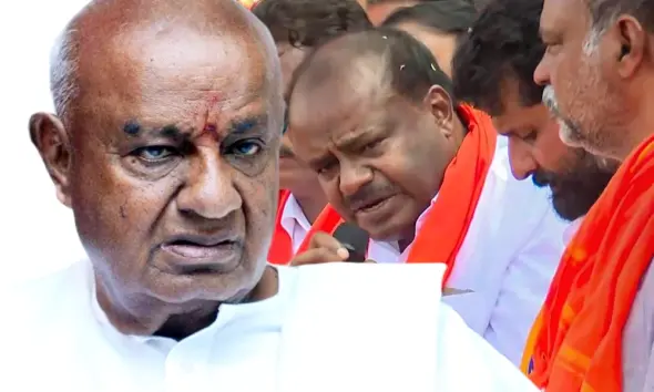 HD Kumaraswamy wearing saffron shawl was wrong says HD Deve Gowda