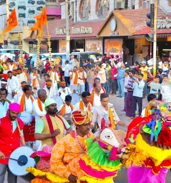 Hampi utsav MLA H R Gaviyappa drives for the Vasanta vaibhava procession