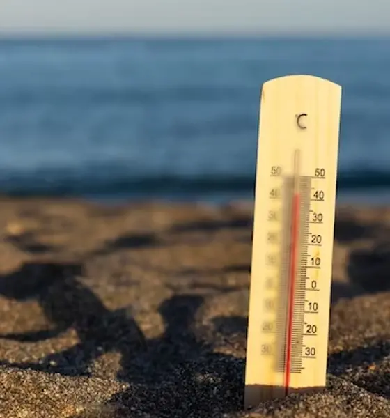 Minimum temperatures likely to be above normal by 2 to 3 DC at a few places over the karnataka