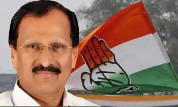 Mudda Hanumegowda joins Congress