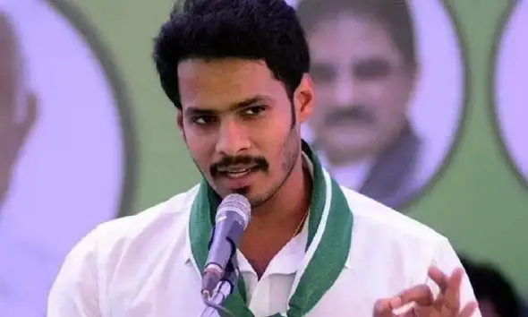 Nikhil Kumaraswamy