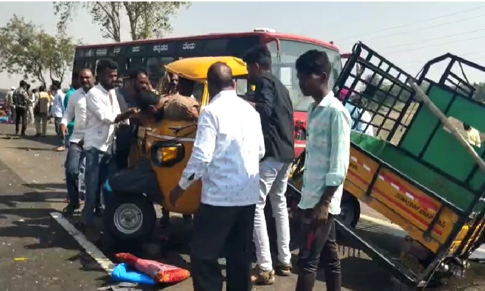 Road accidents in Vijayapura and Bengaluru