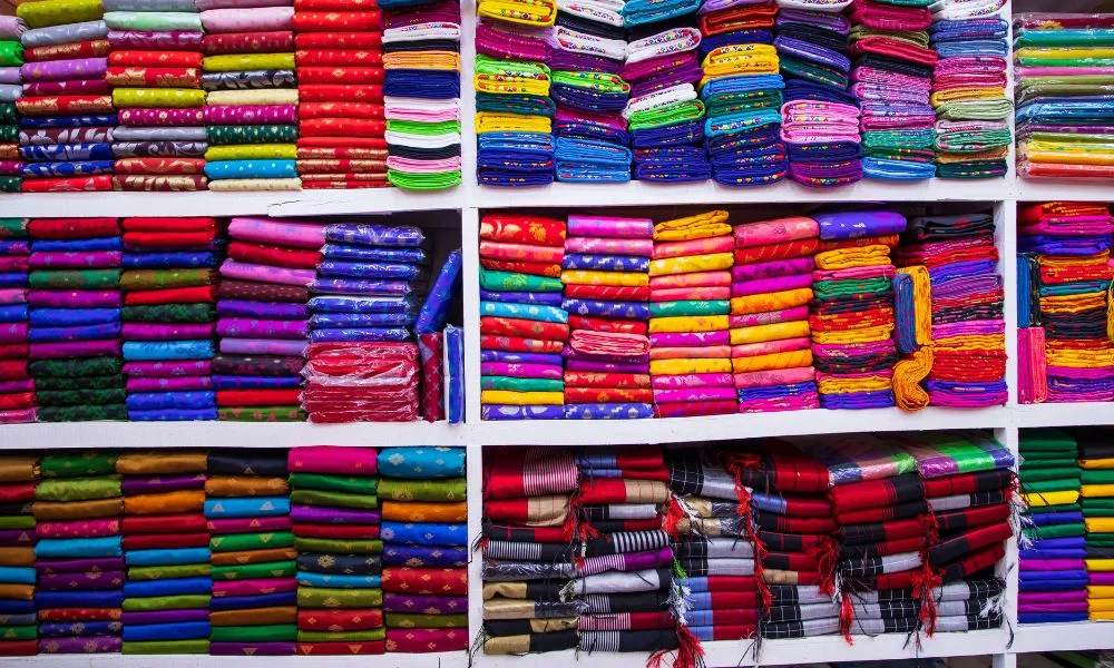 Shop expensive sarees