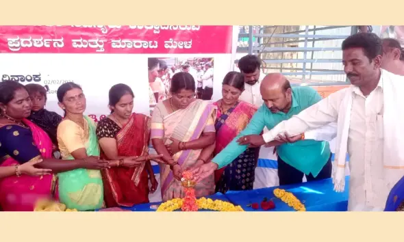 cereal dishes show in Tovinakere village