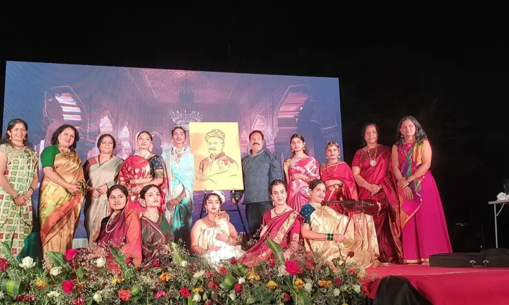 A successful women's fashion show at Dhruti Utsav