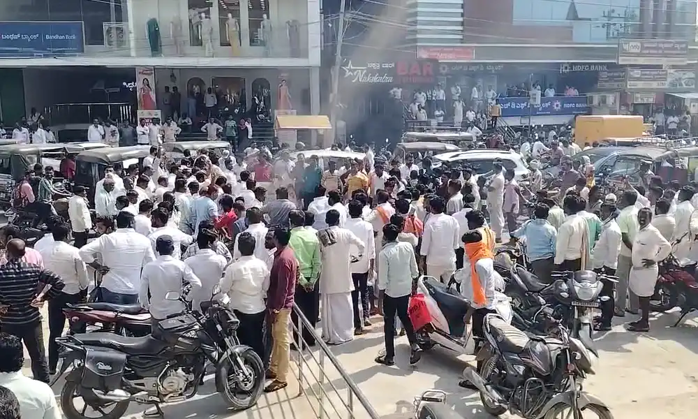Lok Sabha Election 2024 BV Nayaka dissent erupts in Raichur High drama pouring diesel and protest against BJP Karnataka