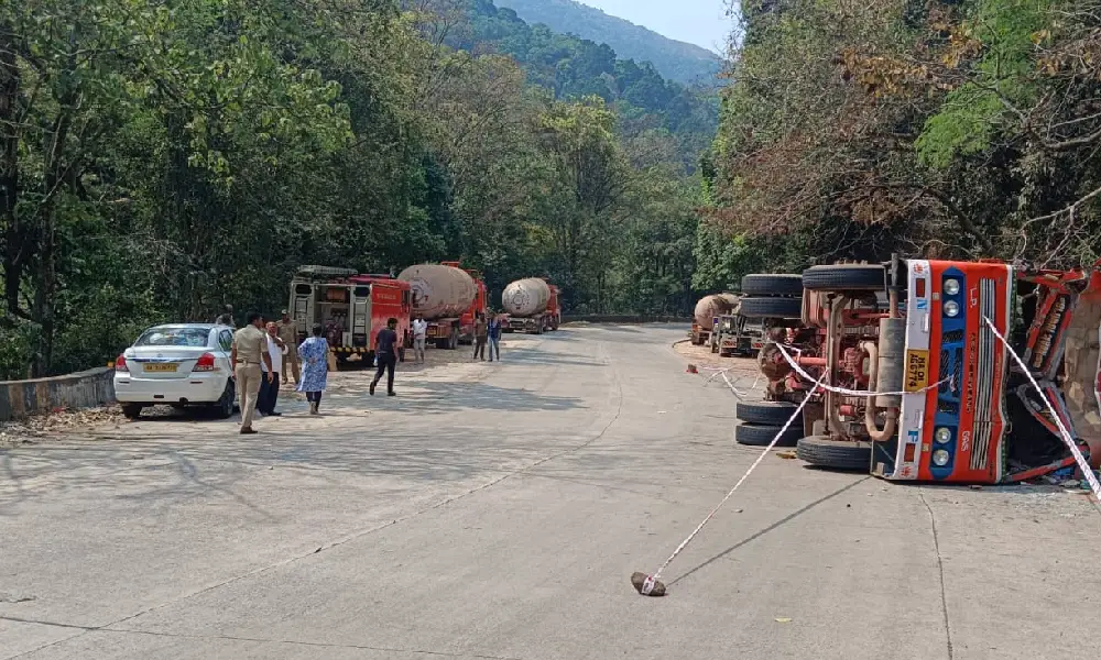 Gas Tanker Overturns Shiradi Ghat