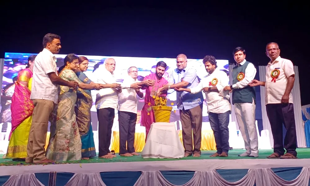 Navanandi School Decade Celebration Programme at yadgiri