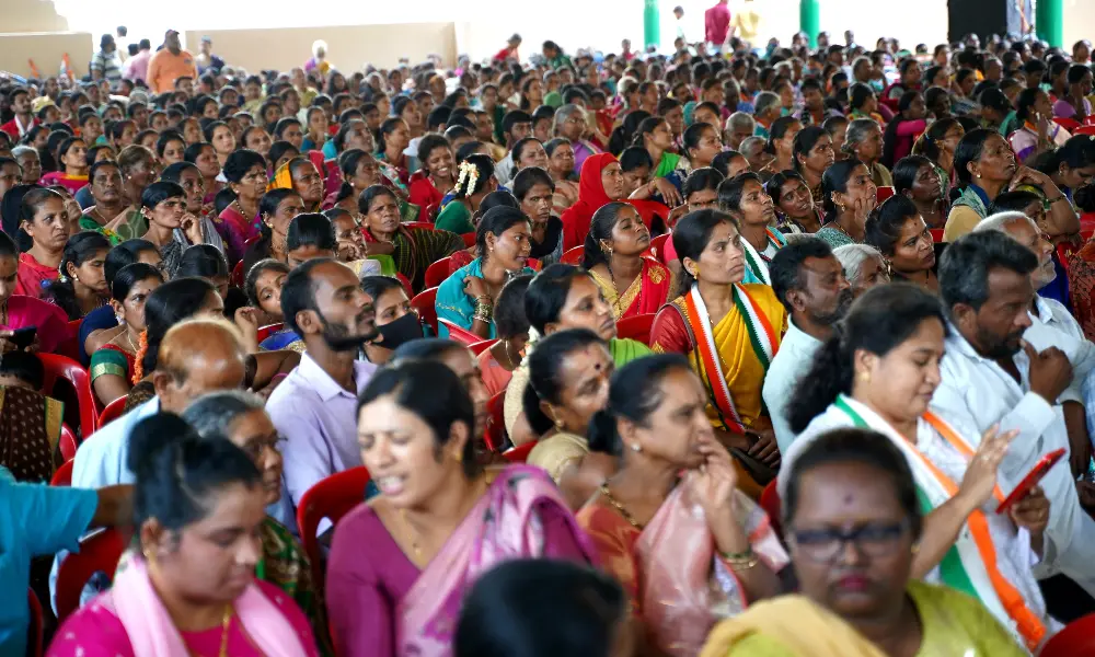 Lok Sabha Election 2024 Cm Siddaramaiah seeks votes in Bengaluru