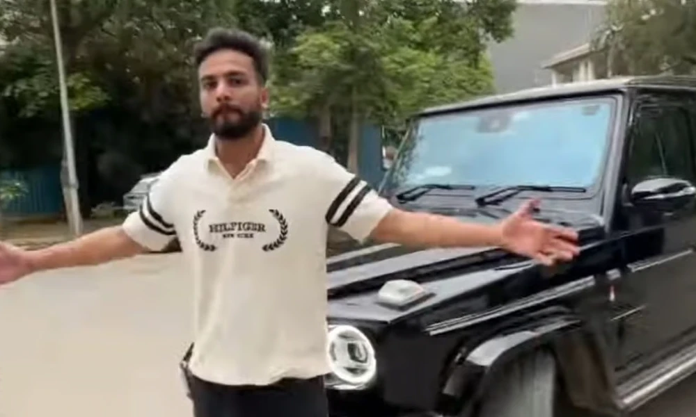 Elvish Yadav Buys Mercedes G Wagon