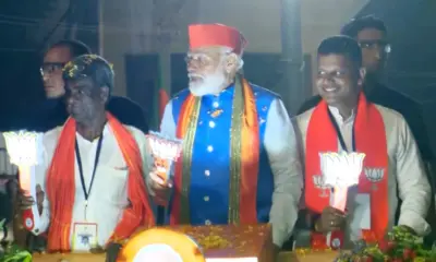 Modi in Karnataka Modi roadshow in coastal area Mangalore Watch video