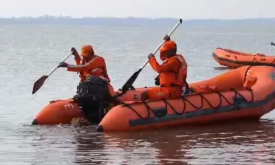 Boat Capsizes