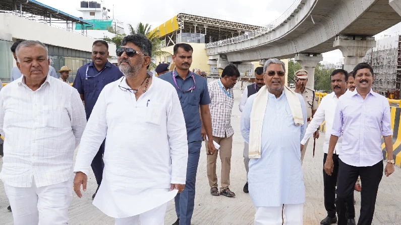 CM City Rounds Vijayanagar Canal Siddaramaiah warns to Chief engineer will be suspended if not resolved within this year 