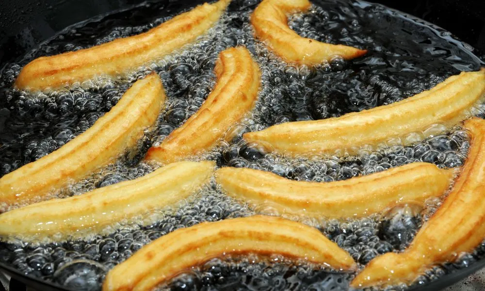Frying Churros in OIl